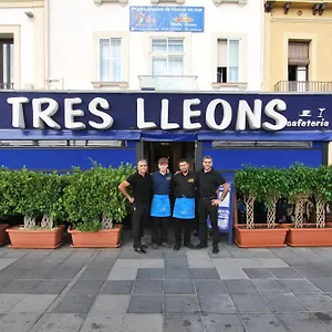 Otel Tres Leones, Vilassar De Mar